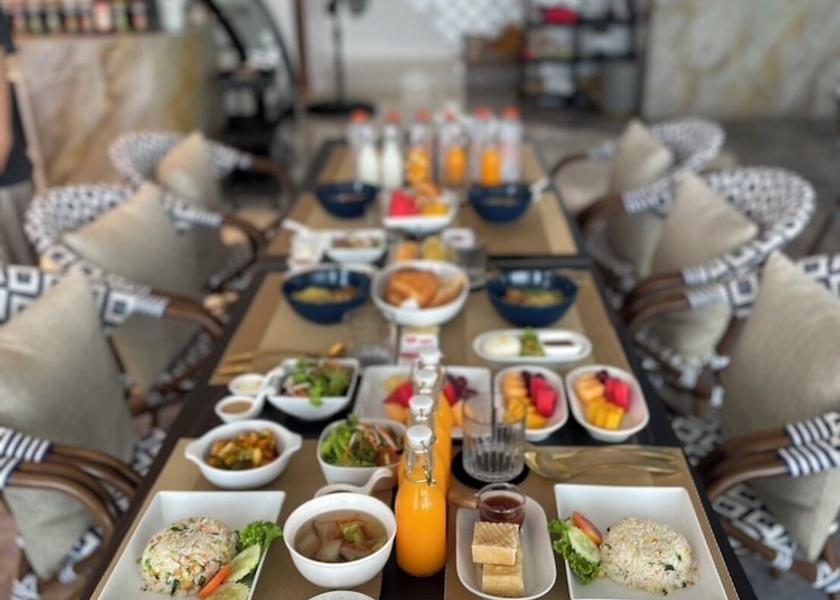 Chonburi Koh Lan Restaurant