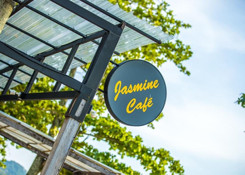 Phuket Ko Yao Beach Bar