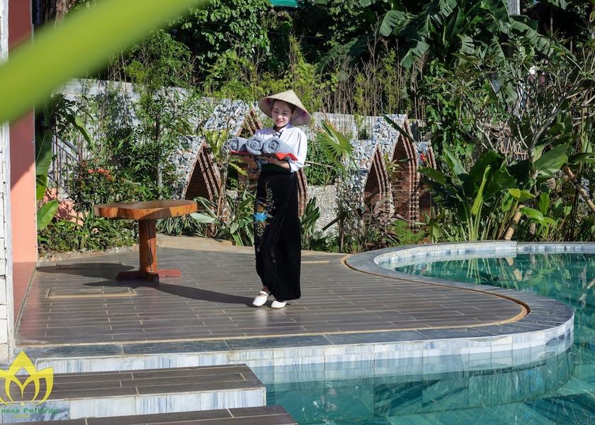 Thanh Hoa Ba Thuoc Exterior Detail