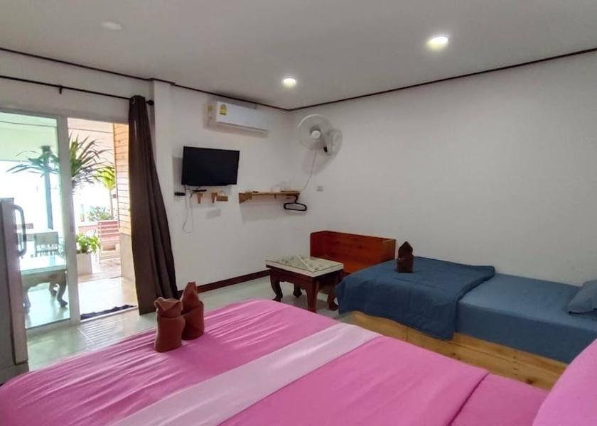 Chonburi Koh Lan Room