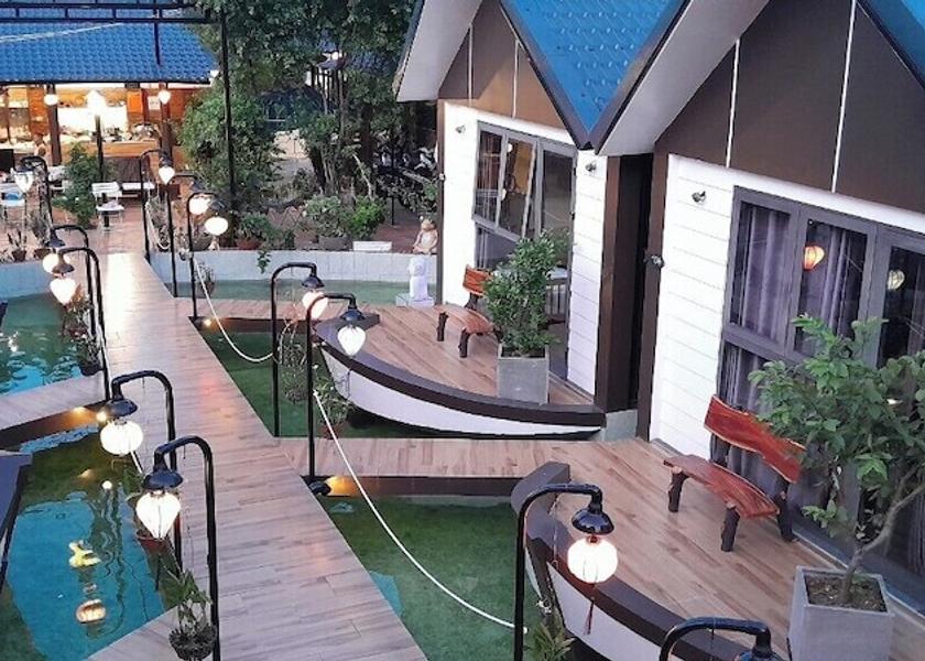 Thua Thien-Hue Da Nang Exterior Detail