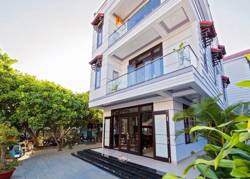 Thua Thien-Hue Da Nang Facade