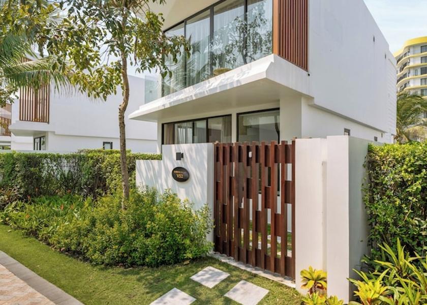 Thua Thien-Hue Da Nang Facade