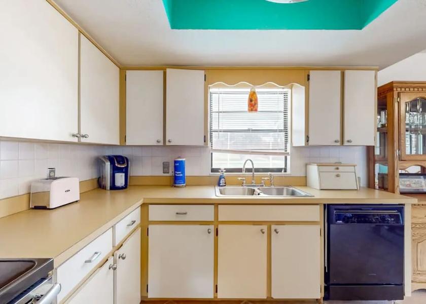 Florida Homosassa Kitchen