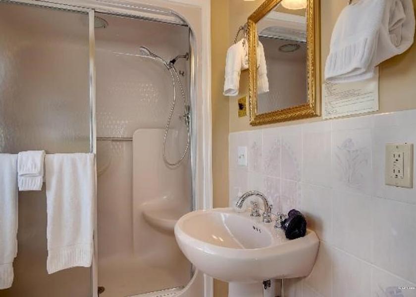 Maine Bar Harbor Bathroom