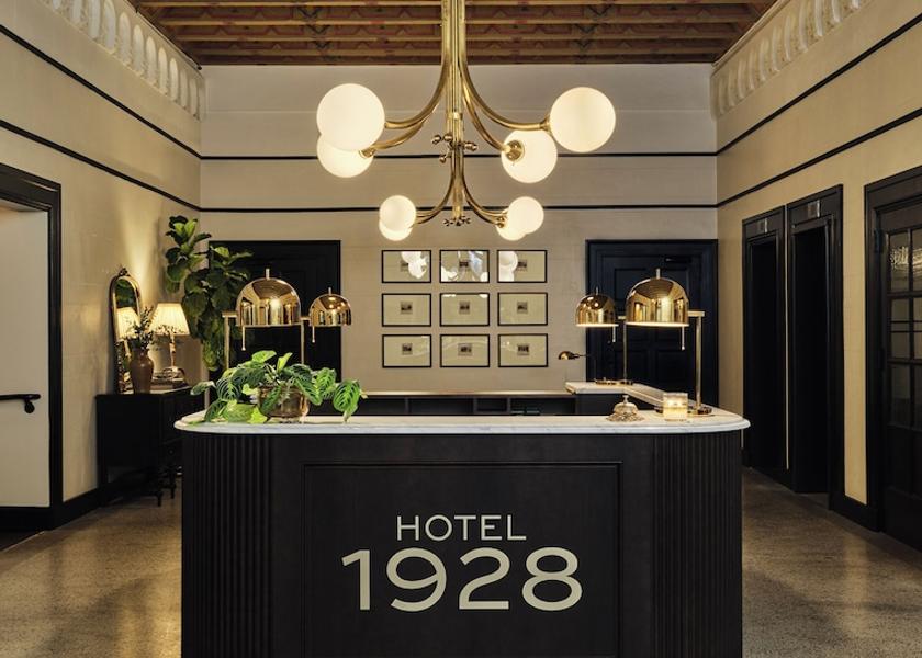 Texas Waco Reception