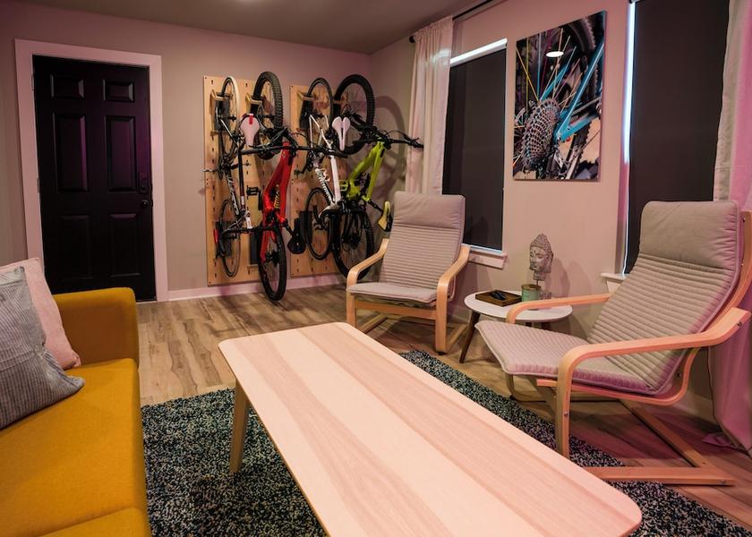 Arkansas bentonville Living Area