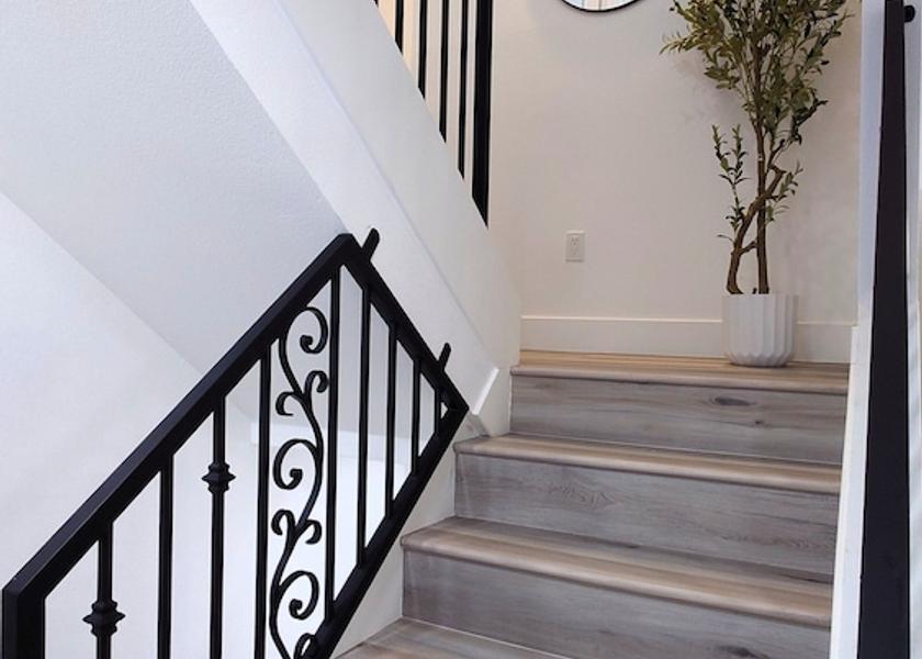 California Van Nuys Handrails in stairways