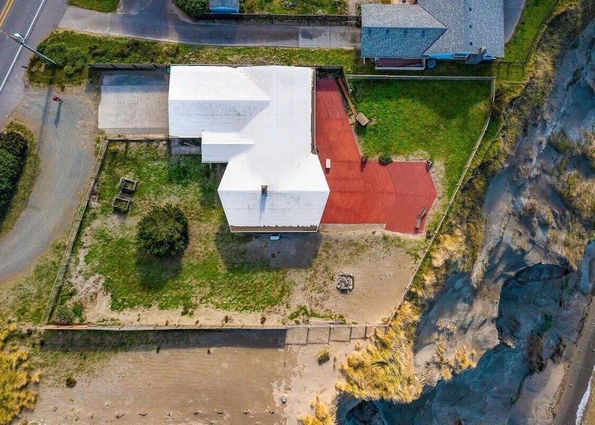 Washington Oak Harbor Interior Entrance