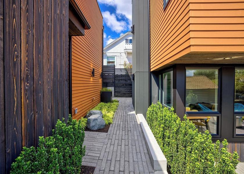 Washington Seattle Facade