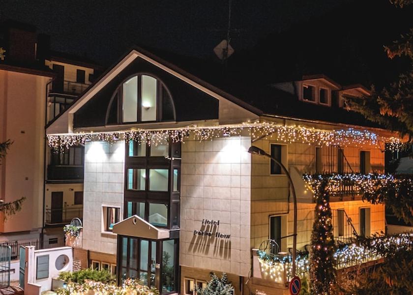 Abruzzo Roccaraso Exterior Detail