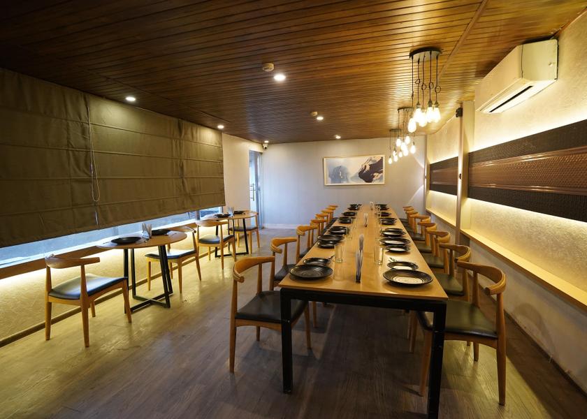 Madhya Pradesh Indore Food & Dining