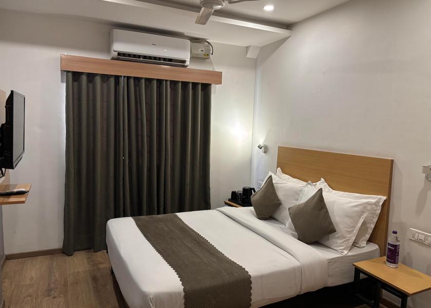 Madhya Pradesh Indore 1025