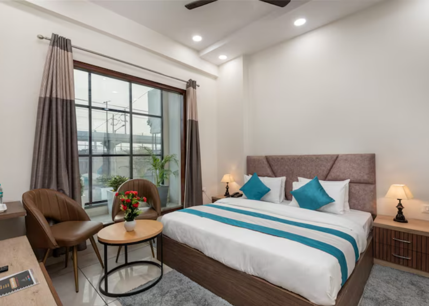 Haryana Faridabad Deluxe Room with City View