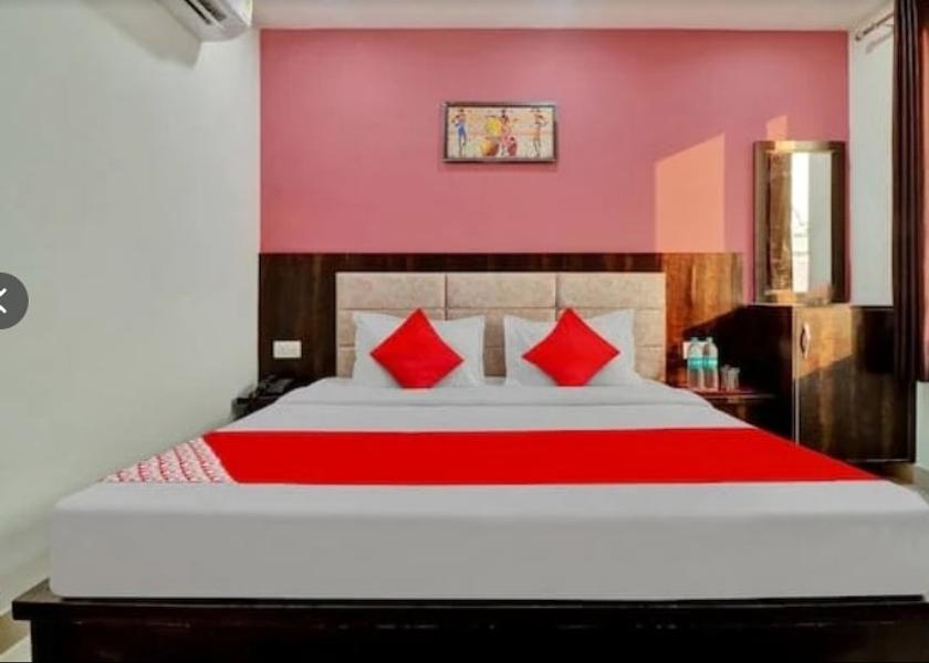 Uttarakhand Haridwar Standard Room with City View