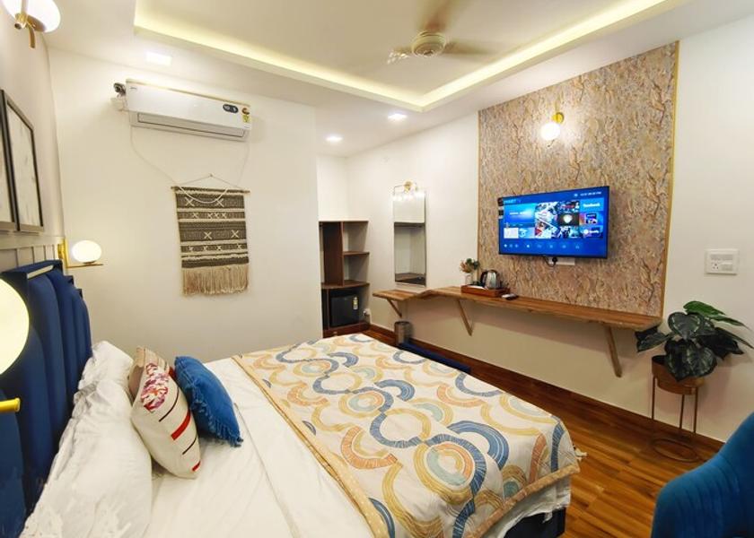 Haryana Faridabad Superior Room