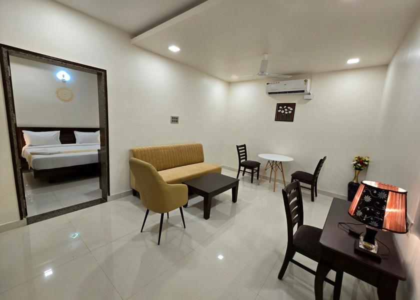 Karnataka Vijayapura Suite Room
