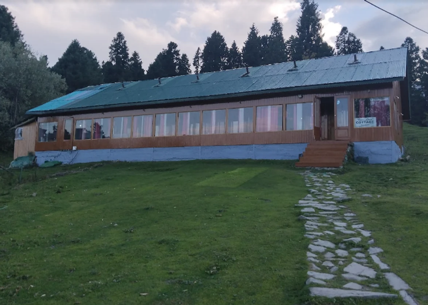 Jammu and Kashmir Gulmarg Hotel Exterior