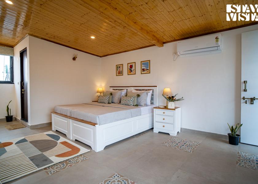 Uttarakhand Mussoorie StayVista at Bourbon Sky