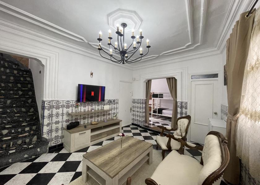 shared lounge/tv area