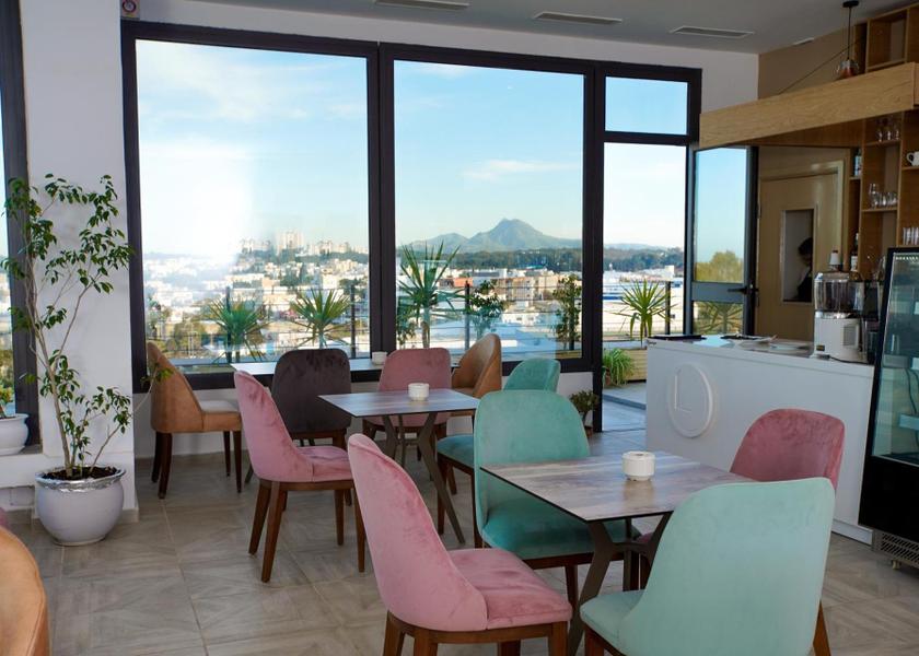  Tunis food and beverages