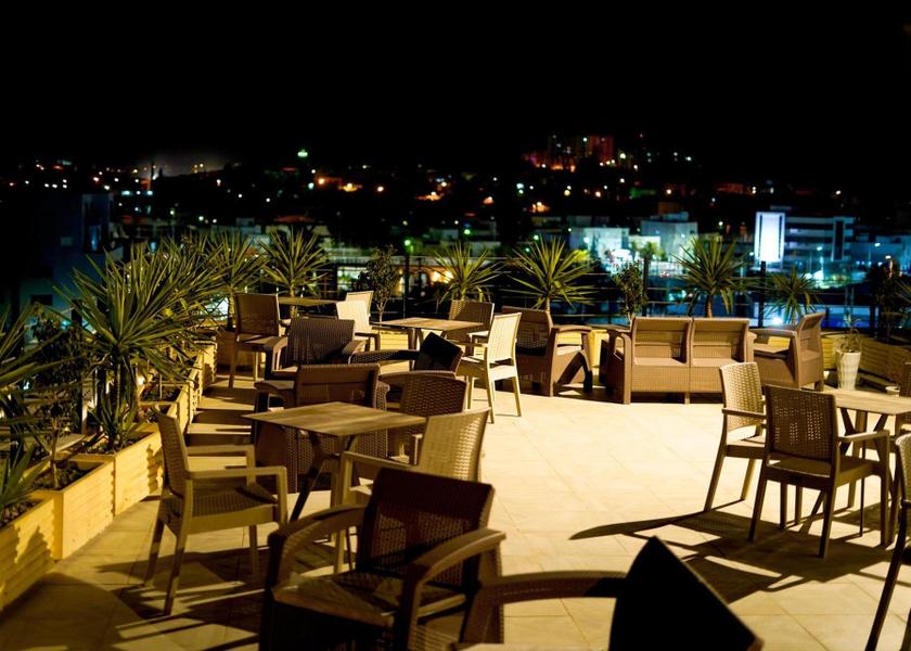  Tunis bar/lounge