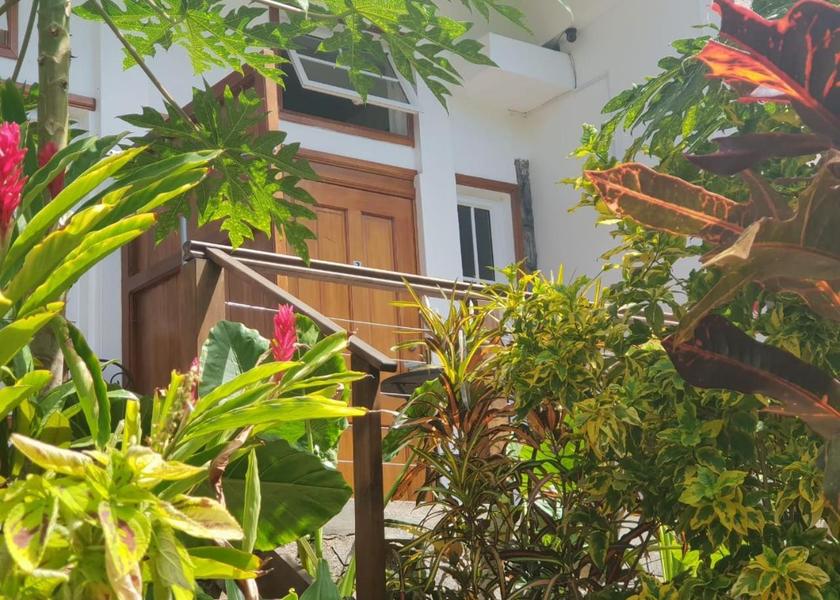  Rodrigues Island balcony/terrace