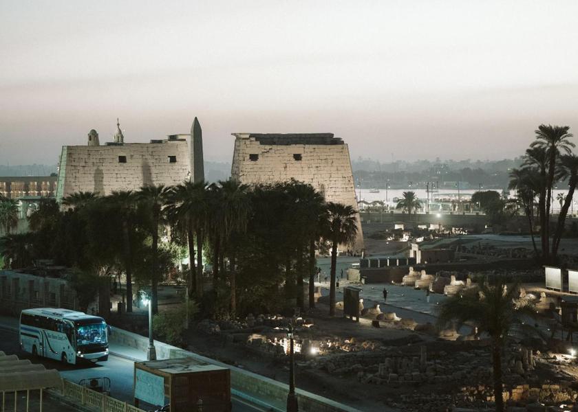  Luxor view