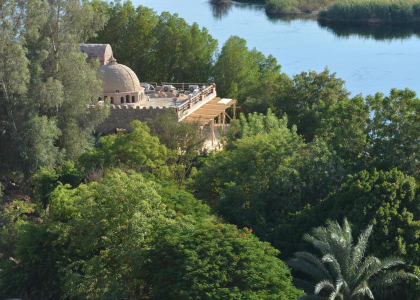  Aswan surrounding environment