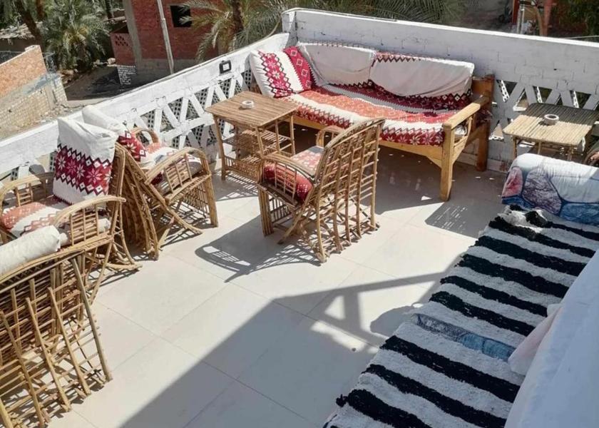  Aswan balcony/terrace