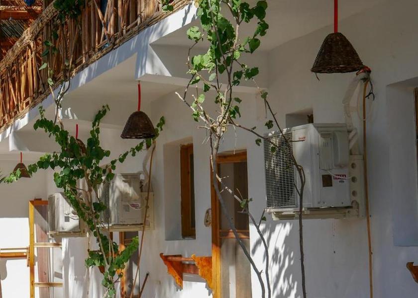 South Sinai Governate Dahab facilities