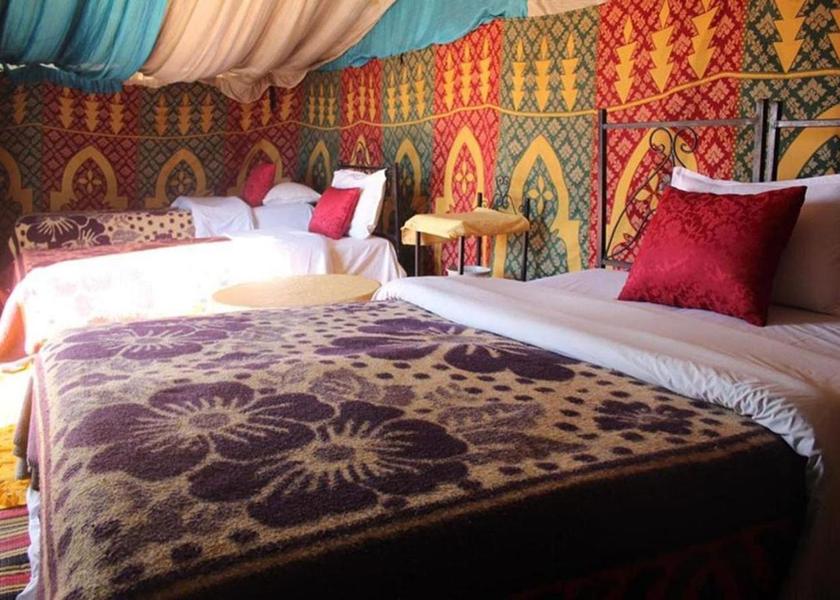 Drâa-Tafilalet Zagora Standard Desert Tent (4 Adults)	