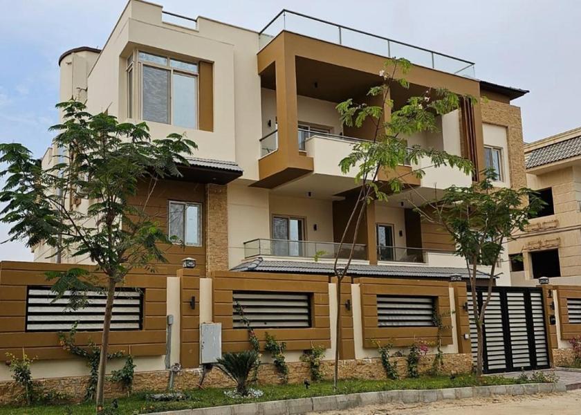 Giza Governorate Sheikh Zayed City exterior view