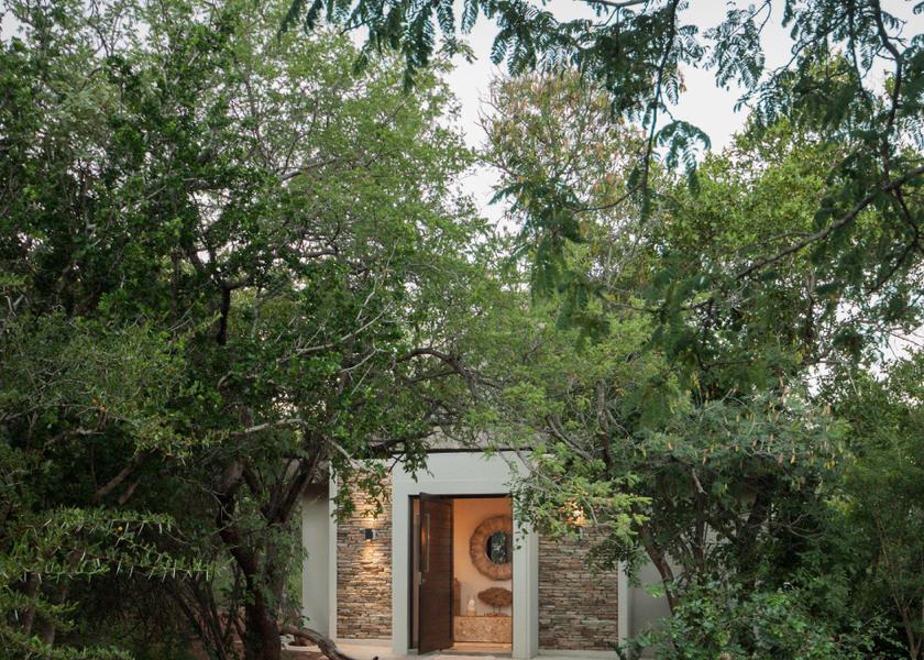 Limpopo Hoedspruit Hotel Exterior