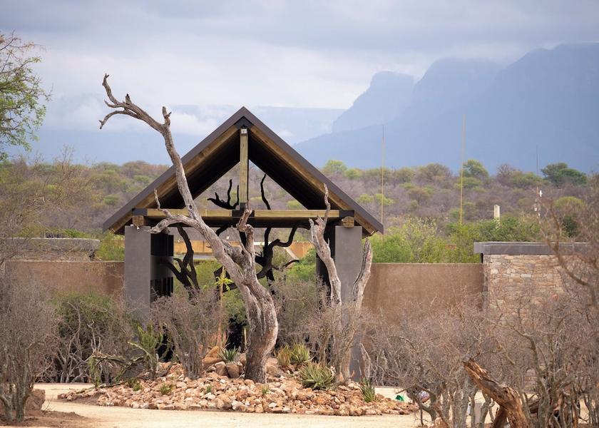 Limpopo Hoedspruit Property entrance
