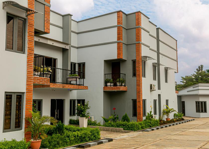  Ibadan exterior view