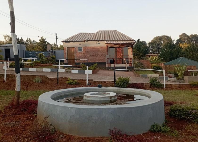 Mzuzu Hotel Exterior