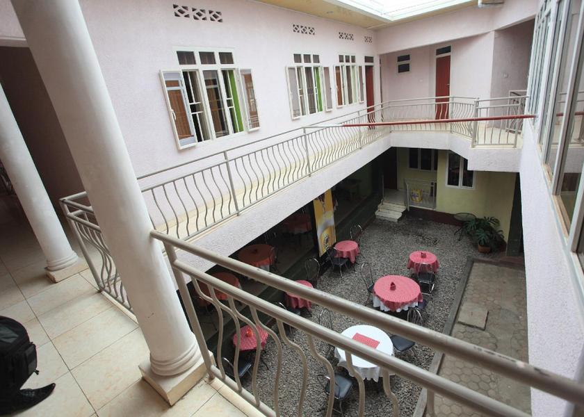 restaurant (private room)