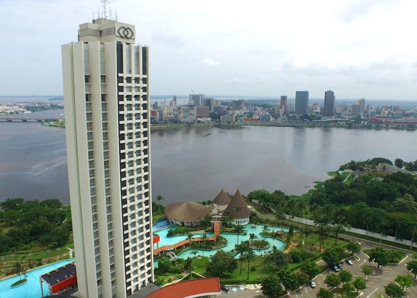 Abidjan Abidjan Front of property