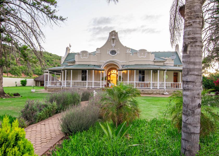 Western Cape Oudtshoorn exterior view