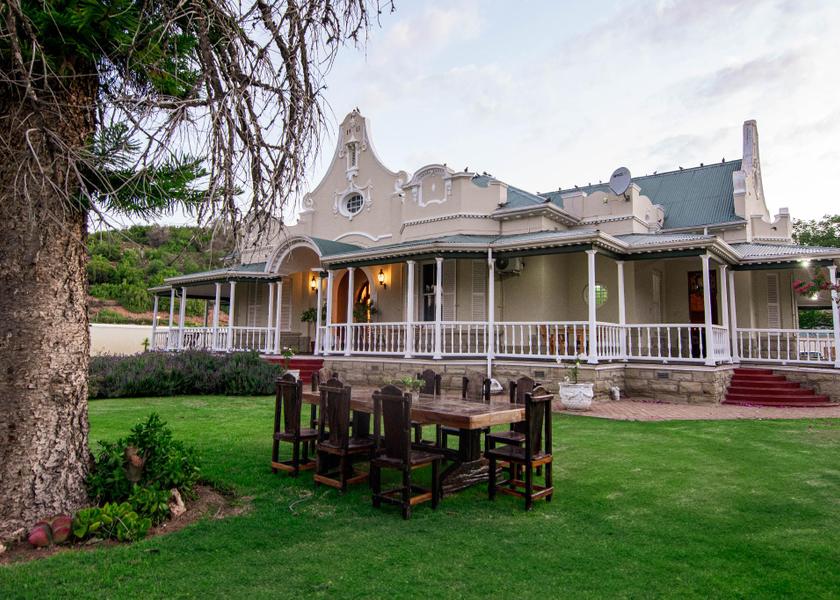 Western Cape Oudtshoorn garden
