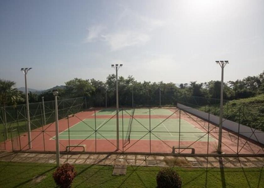 Tennis court