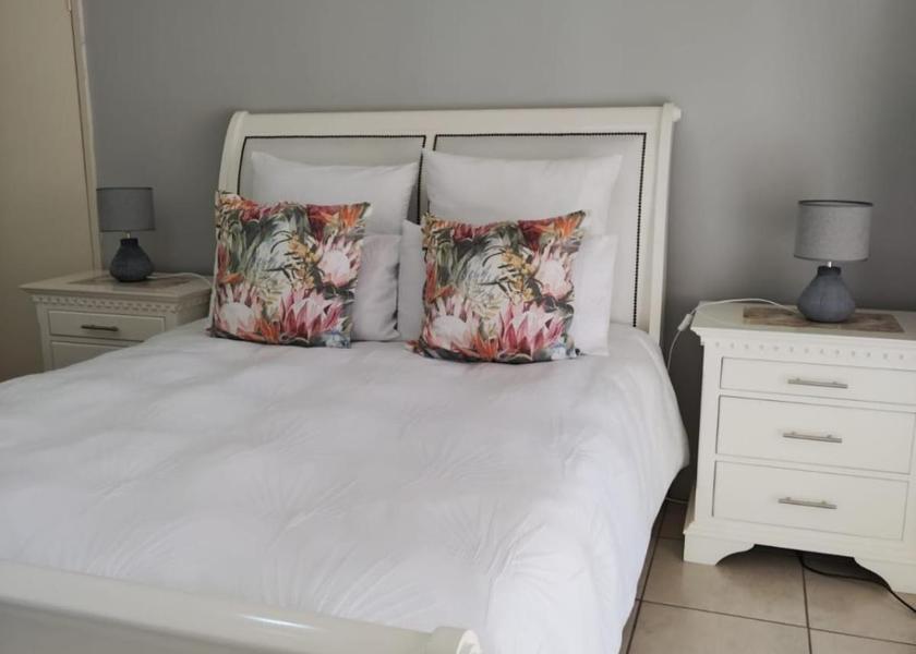 KwaZulu-Natal Pietermaritzburg Deluxe Queen Room
