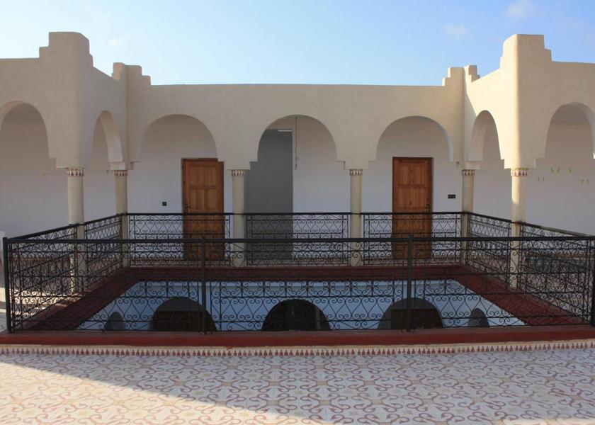 Oriental Al Barkanyene balcony/terrace