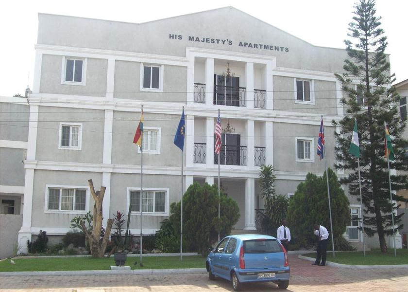  Accra Hotel Exterior