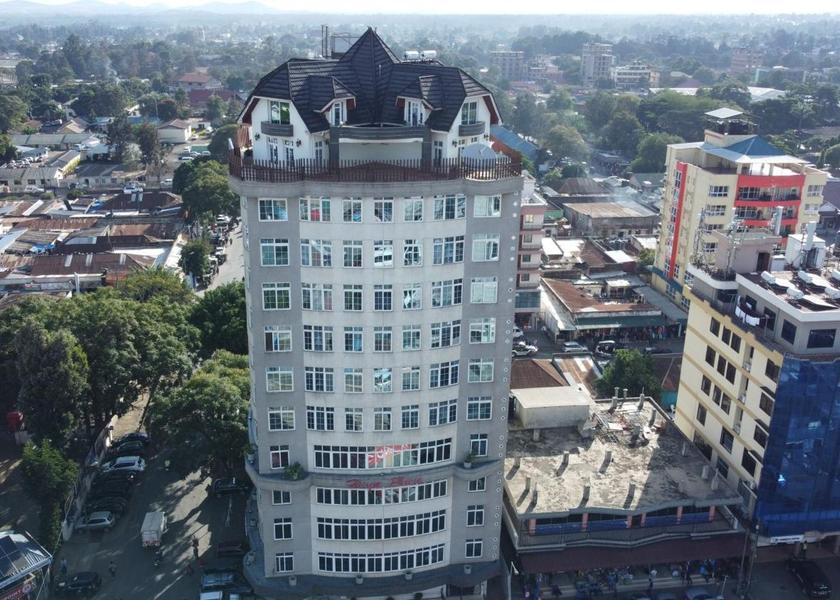  Arusha exterior view