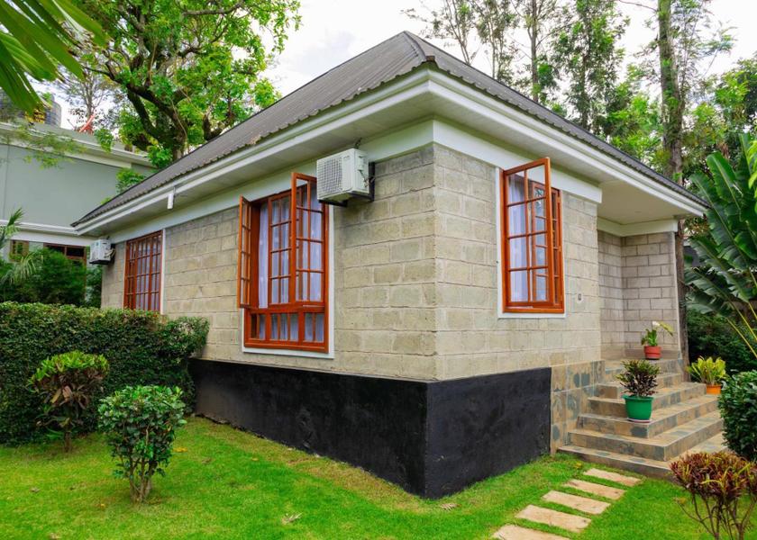  Arusha Hotel Exterior