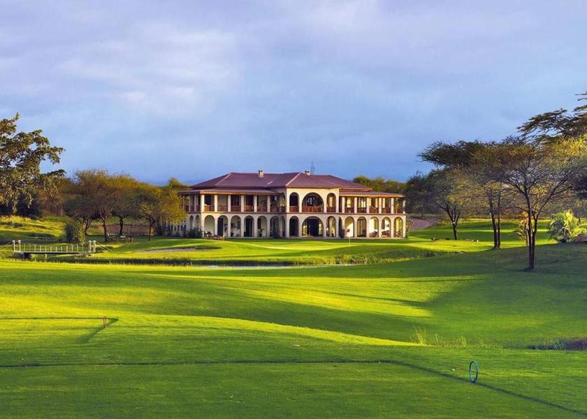  Arusha golf course [on-site]