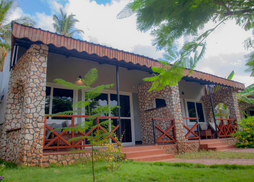  Dar es Salaam Hotel Exterior