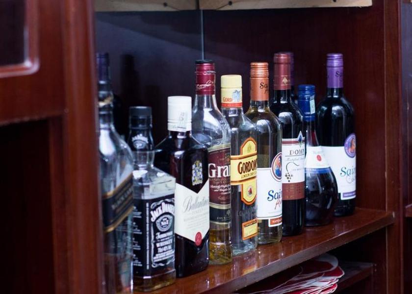Dar es Salaam Dar es Salaam bar/lounge